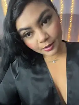 Juli Walker online show from March 13, 2026, 10:31 am