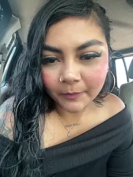 Juli Walker online show from March 4, 2026, 1:52 pm