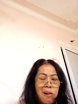 Hotestlove online show from January 7, 2026, 1:21 am