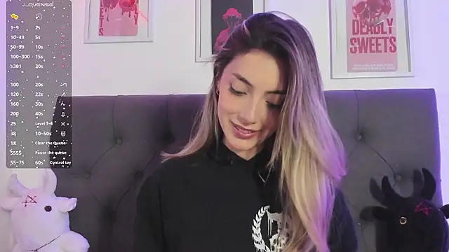 IsadoraGalle  online show from March 19, 2026, 2:28 pm