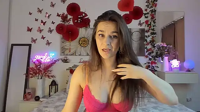 Snapshot of JoyCasidy chatting on February 1, 2025, 12:15 pm JoyCasidy online show from February 1, 2025, 12:15 pm