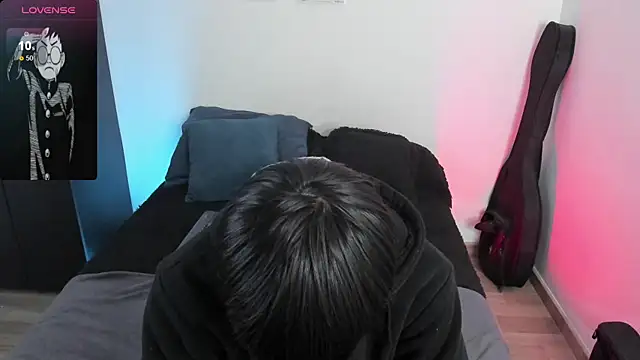 Snapshot of Aventure_Twinks chatting on August 4, 2026, 1:43 am Aventure Twinks online show from August 4, 2026, 1:43 am