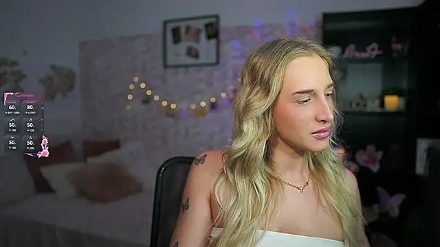Snapshot of Nicolette__Shea_ chatting on March 9, 2025, 1:59 pm Nicolette Shea online show from March 9, 2025, 1:59 pm