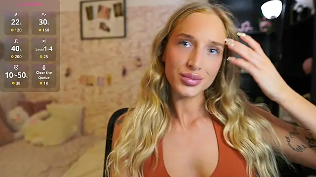 Snapshot of Nicolette__Shea_ chatting on September 22, 2025, 1:17 pm Nicolette Shea online show from September 22, 2025, 1:17 pm