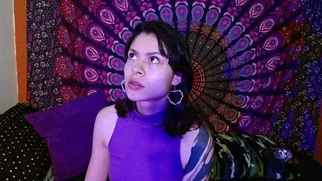 AbbySccott online show from December 23, 2024, 3:33 pm