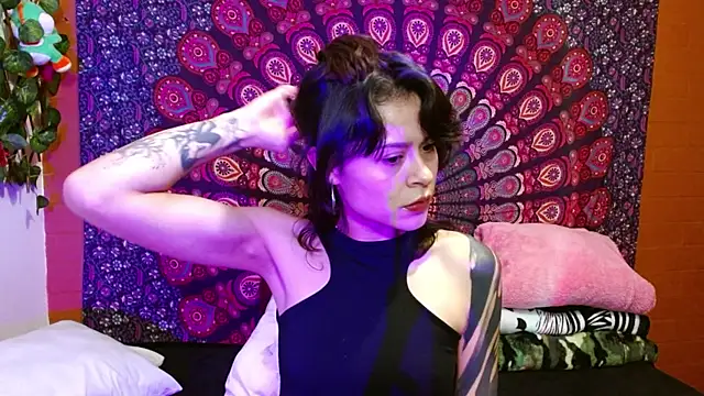 AbbySccott online show from March 12, 2025, 11:12 pm