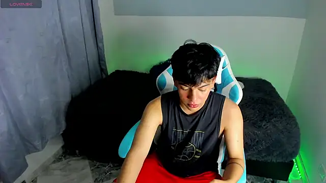 Franco Rizzo  online show from March 14, 2025, 12:21 am