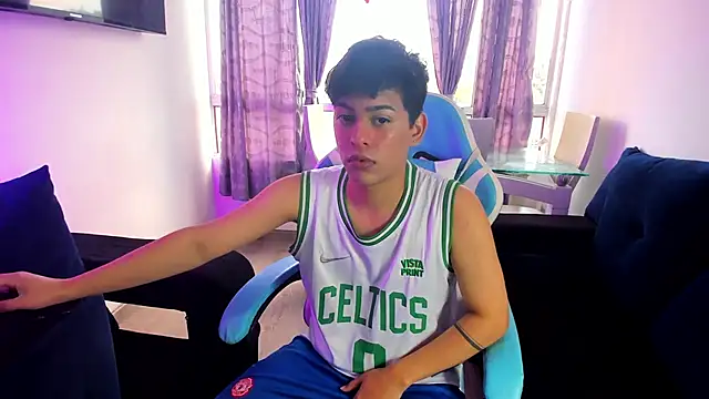 Franco Rizzo  online show from January 17, 2025, 4:26 pm