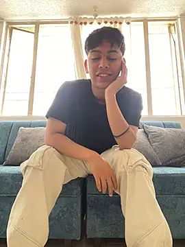 Franco Rizzo  online show from February 2, 2025, 7:25 pm