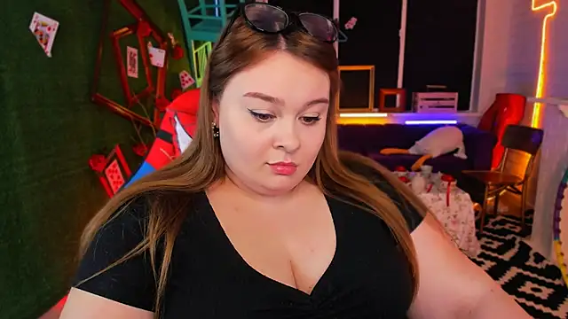 KimberlyMaran online show from February 22, 2025, 3:25 pm