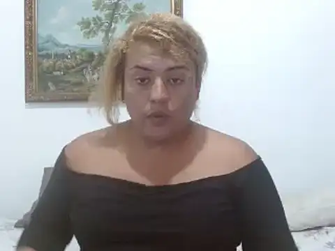 Snapshot of KIARAMARSHALLWELLZ chatting on January 20, 2025, 4:01 pm KIARAMARSHALLWELLZ online show from January 20, 2025, 4:01 pm