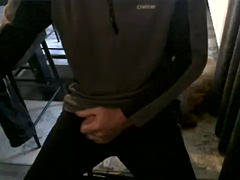 hornyman18cm39 online show from September 9, 2025, 2:15 pm