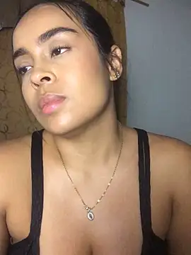 Snapshot of JuanaSimons chatting on January 17, 2026, 12:48 am JuanaSimons online show from January 17, 2026, 12:48 am