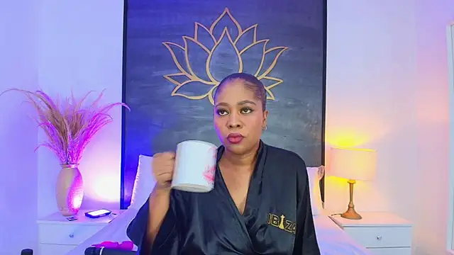 AlisonTravis online show from June 4, 2026, 3:55 am