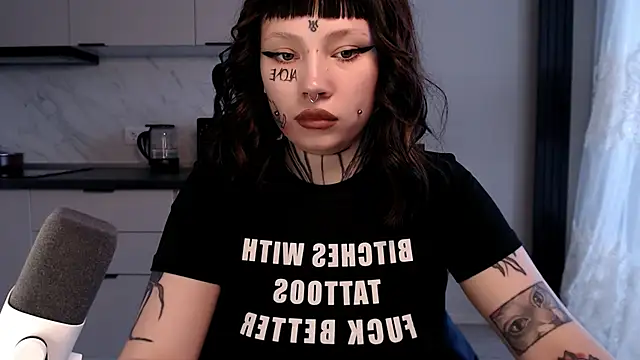 tradishka online show from February 14, 2025, 12:36 pm