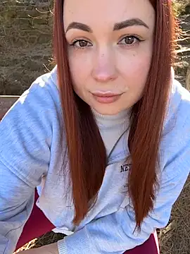 dreams4u online show from March 10, 2026, 9:46 am