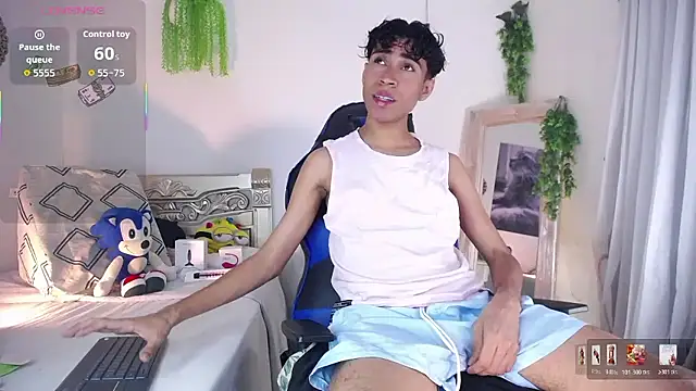 huge armound online show from January 15, 2026, 10:35 pm