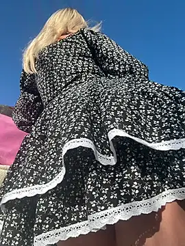 Marina- online show from April 5, 2026, 1:18 pm