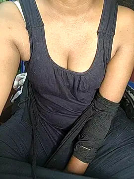 Telugu ammayi pooja online show from January 7, 2026, 4:56 pm