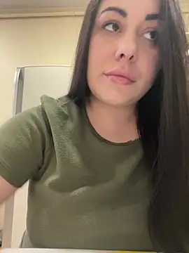 DaisyStreet online show from April 8, 2026, 8:16 am