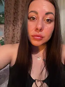 Snapshot of DaisyStreet chatting on July 18, 2026, 9:56 pm DaisyStreet online show from July 18, 2026, 9:56 pm