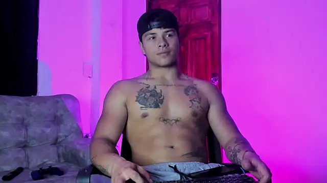 Dominic Biker   online show from December 21, 2025, 3:52 am