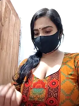 Snapshot of Ritusri_Dotta chatting on March 22, 2025, 7:42 pm Ritusri Dotta online show from March 22, 2025, 7:42 pm