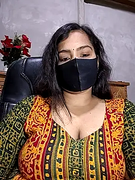 Snapshot of Ritusri_Dotta chatting on May 13, 2026, 4:47 pm Ritusri Dotta online show from May 13, 2026, 4:47 pm