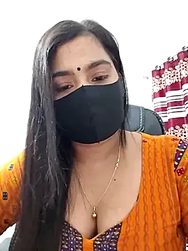 Snapshot of Ritusri_Dotta chatting on October 11, 2025, 5:36 pm Ritusri Dotta online show from October 11, 2025, 5:36 pm