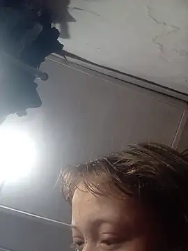 Snapshot of lucyy06 chatting on October 29, 2025, 11:47 pm lucyy06 online show from October 29, 2025, 11:47 pm