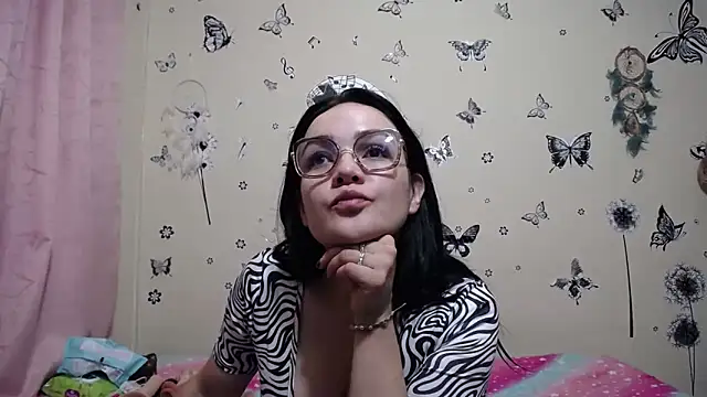 Nicolle-sky online show from March 20, 2026, 8:37 am