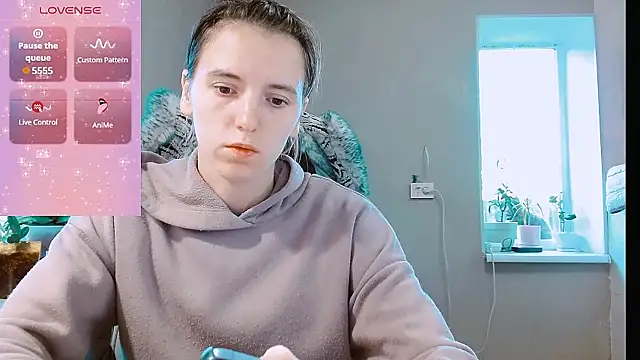 RosaJil online show from November 13, 2025, 1:15 pm