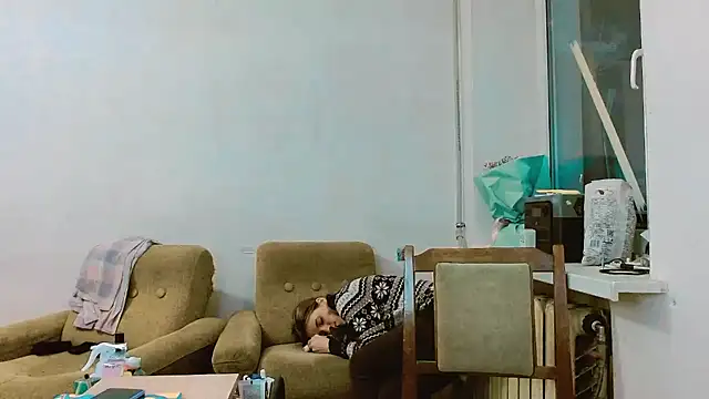 Snapshot of RosaJil chatting on February 28, 2025, 1:25 pm RosaJil online show from February 28, 2025, 1:25 pm