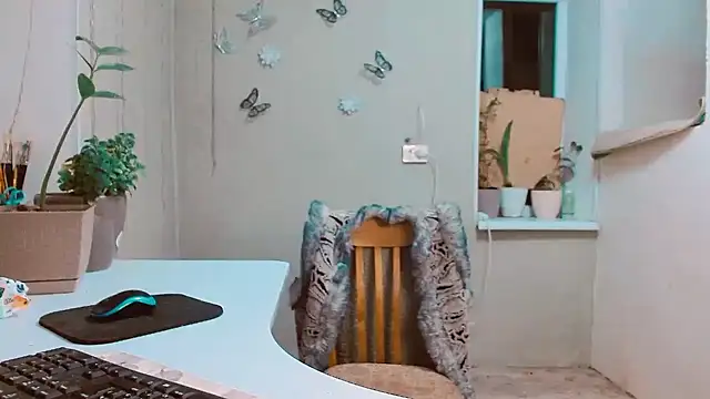 Snapshot of RosaJil chatting on February 13, 2025, 6:15 pm RosaJil online show from February 13, 2025, 6:15 pm