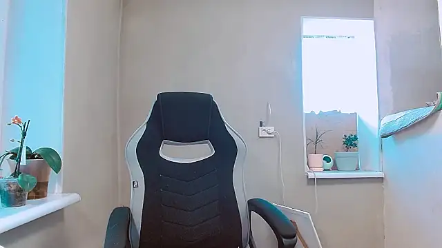 Snapshot of RosaJil chatting on September 14, 2025, 3:01 pm RosaJil online show from September 14, 2025, 3:01 pm