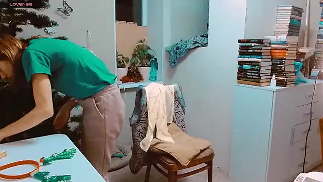 Snapshot of RosaJil chatting on December 26, 2024, 3:31 pm RosaJil online show from December 26, 2024, 3:31 pm