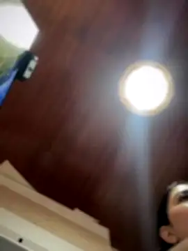 MarianaBenz online show from November 5, 2025, 11:30 pm