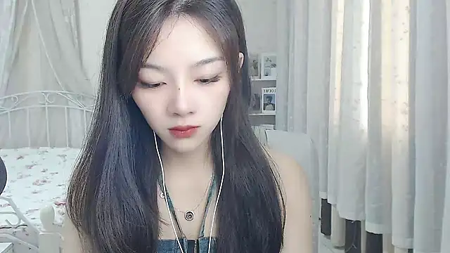 Snapshot of Jenny-Z chatting on May 29, 2026, 1:44 am Jenny-Z online show from May 29, 2026, 1:44 am