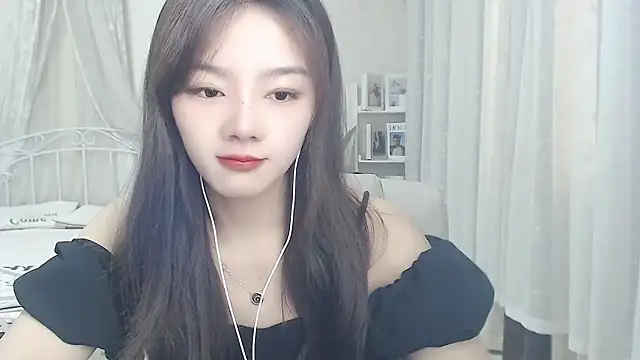 Snapshot of Jenny-Z chatting on May 3, 2026, 1:44 am Jenny-Z online show from May 3, 2026, 1:44 am