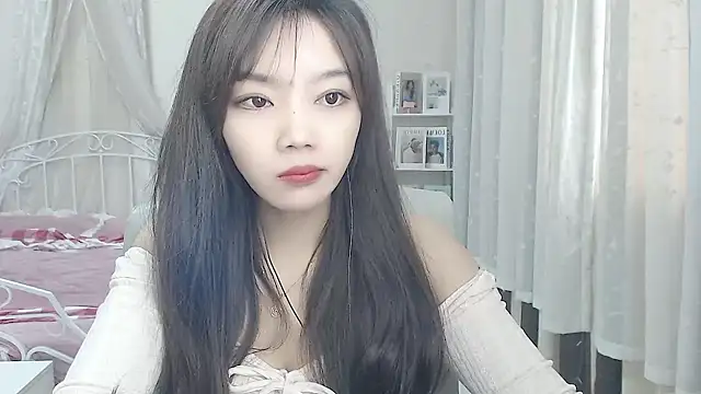 Jenny-Z online show from November 5, 2025, 1:52 am