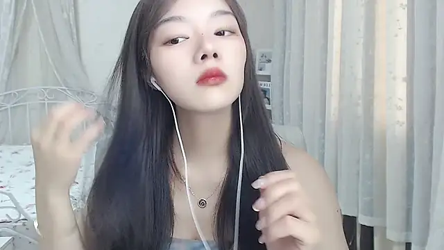 Snapshot of Jenny-Z chatting on May 27, 2026, 1:37 am Jenny-Z online show from May 27, 2026, 1:37 am