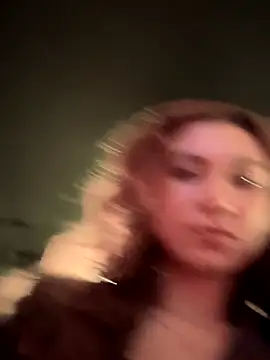 Snapshot of QuitieLia chatting on October 6, 2025, 3:57 pm QuitieLia online show from October 6, 2025, 3:57 pm