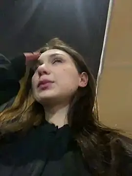 Snapshot of QuitieLia chatting on January 6, 2025, 3:08 pm QuitieLia online show from January 6, 2025, 3:08 pm