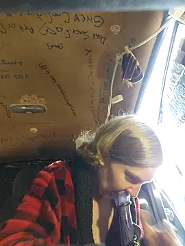 Snapshot of shadow199393 chatting on February 26, 2025, 8:15 pm shadow199393 online show from February 26, 2025, 8:15 pm