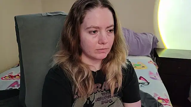 InternetFairy XO online show from April 11, 2026, 4:53 am