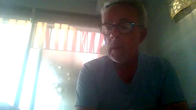 tuggy59 online show from November 6, 2025, 7:12 am