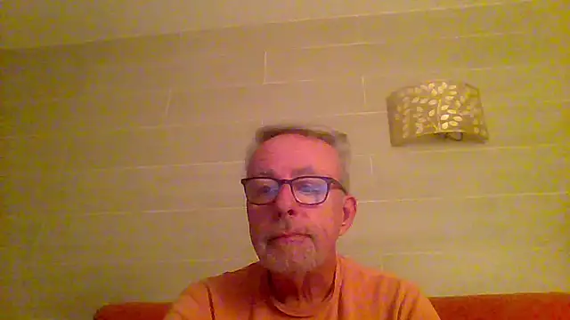 tuggy59 online show from February 17, 2026, 6:22 am