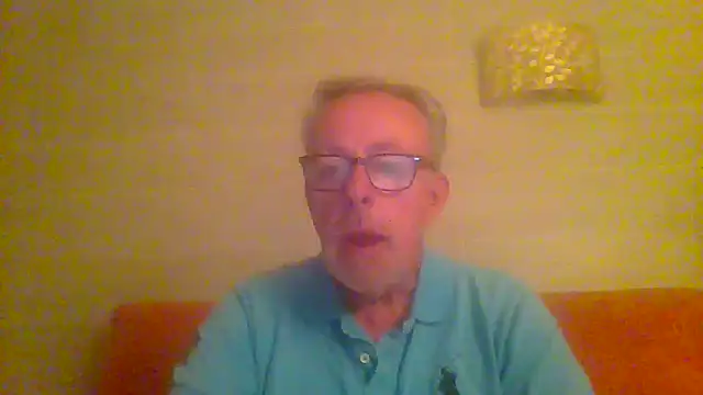 Snapshot of tuggy59 chatting on May 10, 2026, 4:05 am tuggy59 online show from May 10, 2026, 4:05 am