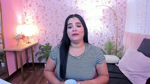 taylor bennet online show from January 6, 2026, 11:58 am