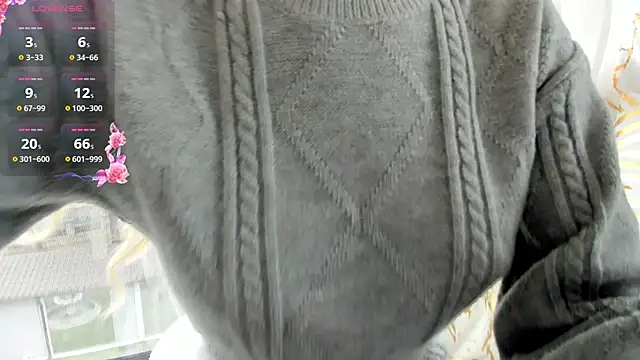 Snapshot of Sassy_Teen chatting on March 15, 2025, 10:46 am Sassy Teen online show from March 15, 2025, 10:46 am